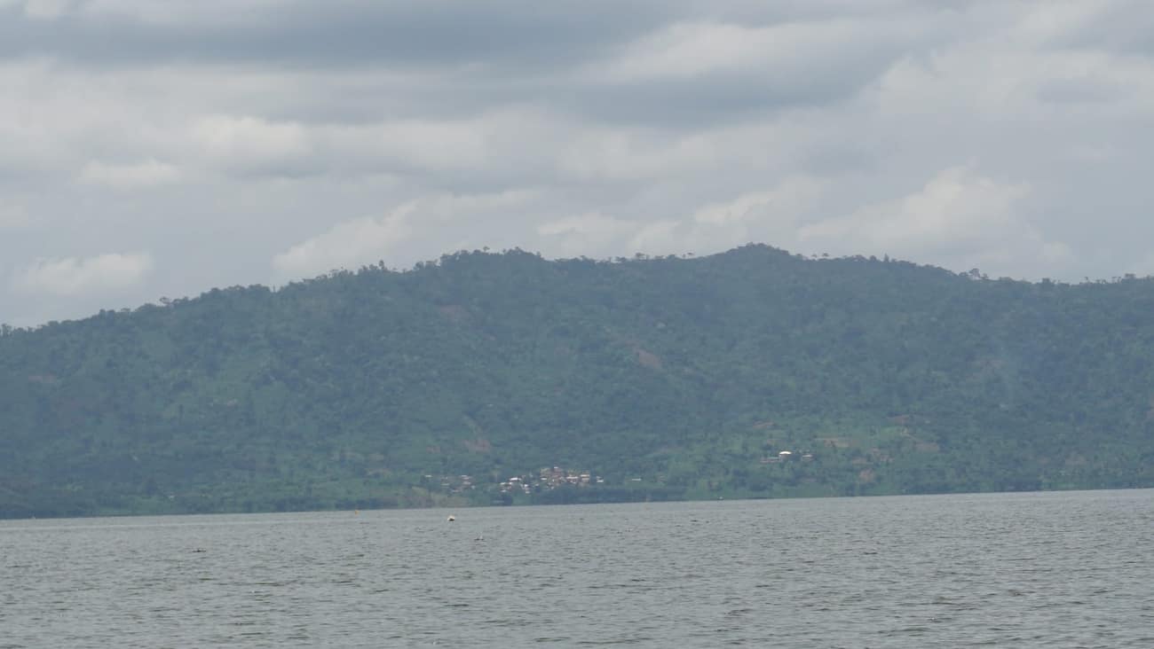 Lake Bosomtwe surrounded by green hills